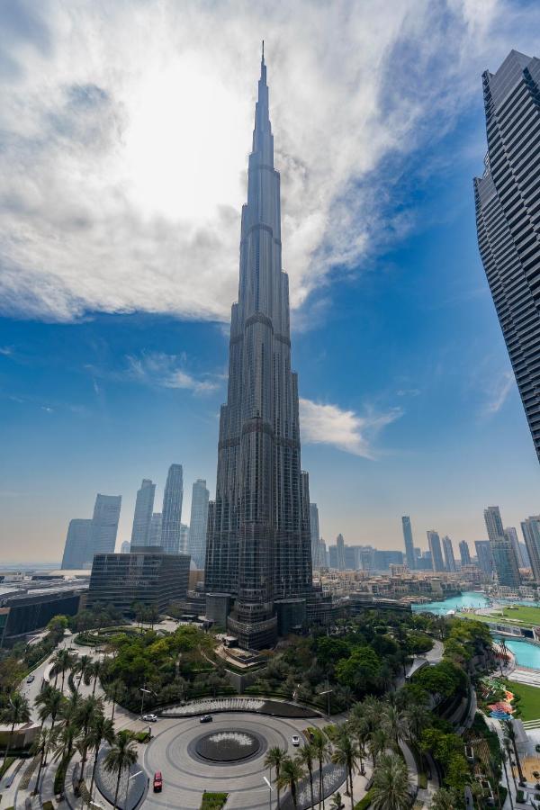 Prestige Living 1Br With Full Burj Khalifa View By Auberge Dubai Exterior foto