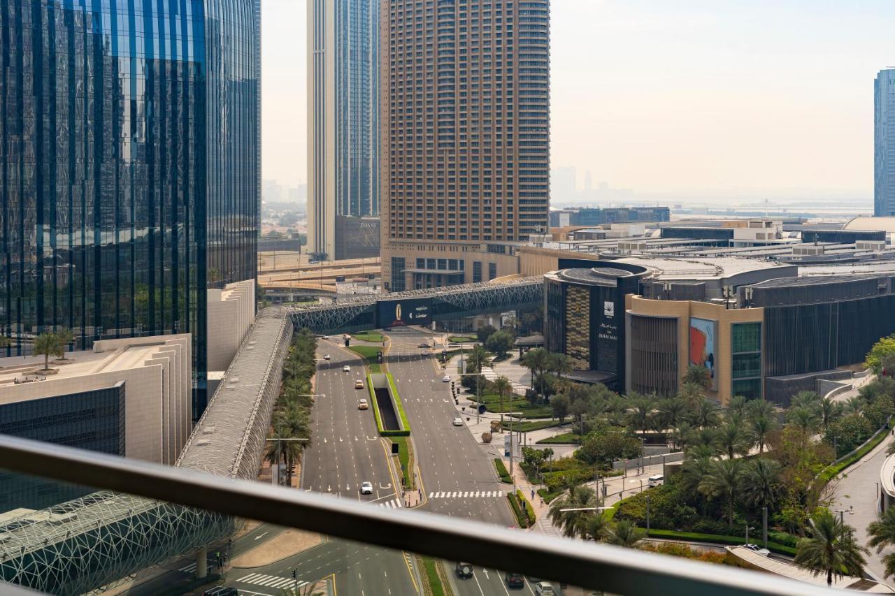 Prestige Living 1Br With Full Burj Khalifa View By Auberge Dubai Exterior foto